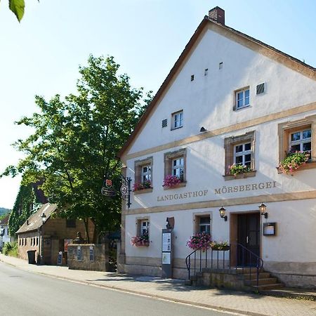 Landgasthof Moersbergei Bubenreuth Bagian luar foto