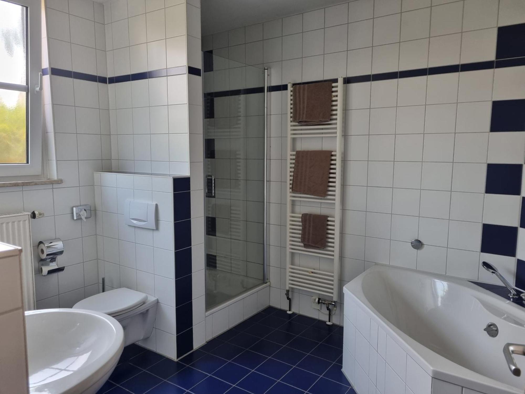 Landgasthof Moersbergei Bubenreuth Bagian luar foto
